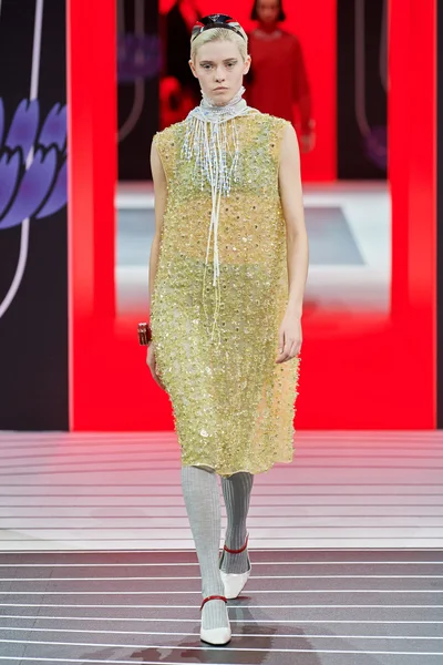 Look 23